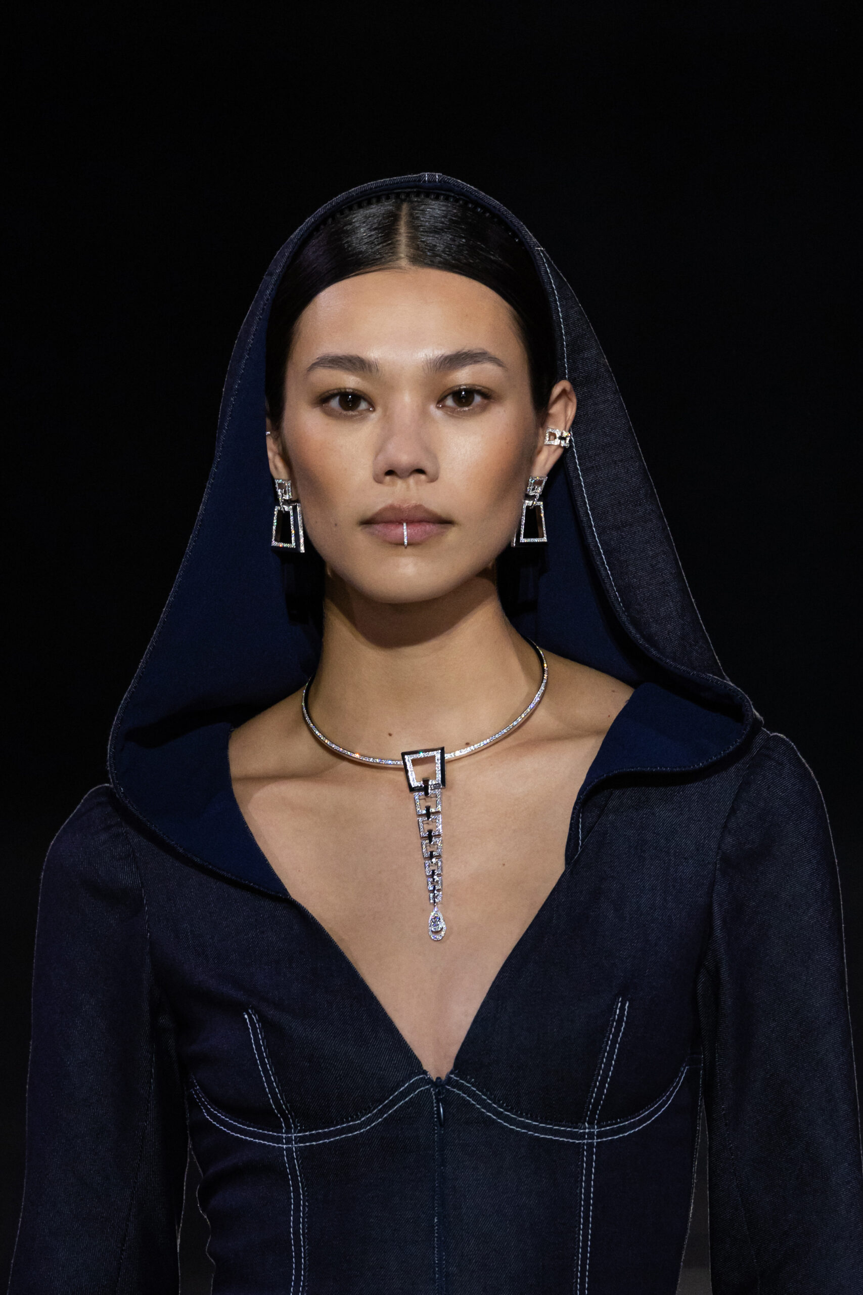 Midnight Sun: el show de alta joyería de Messika durante Paris Fashion Week