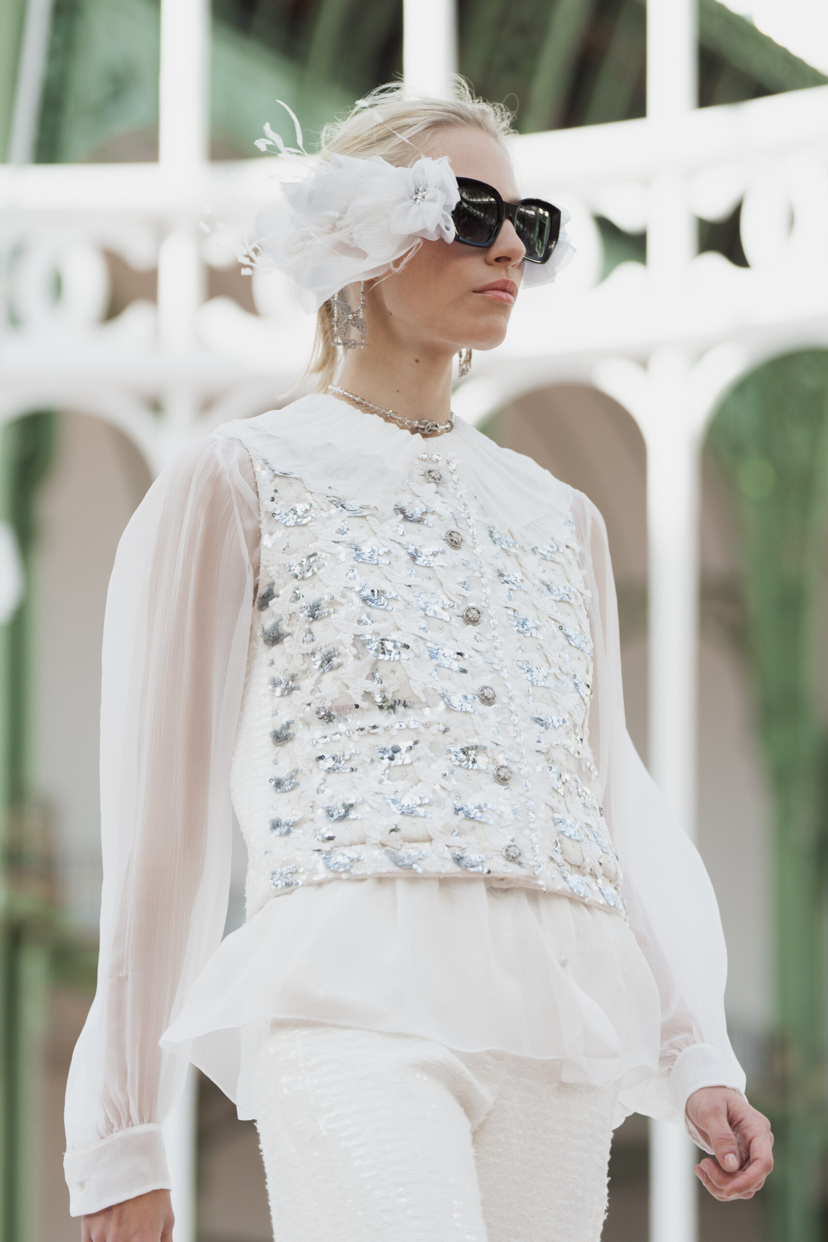 CHANEL Primavera-Verano 2025: Un Tributo a la Libertad en el Grand Palais