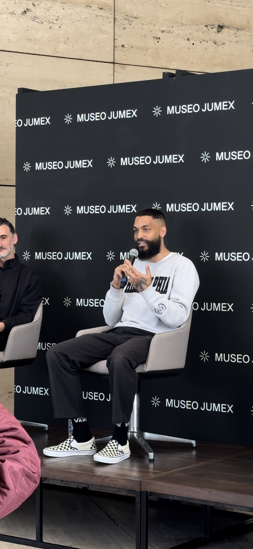 Range Rover apoya al arte contemporáneo en México de la mano del Museo Jumex