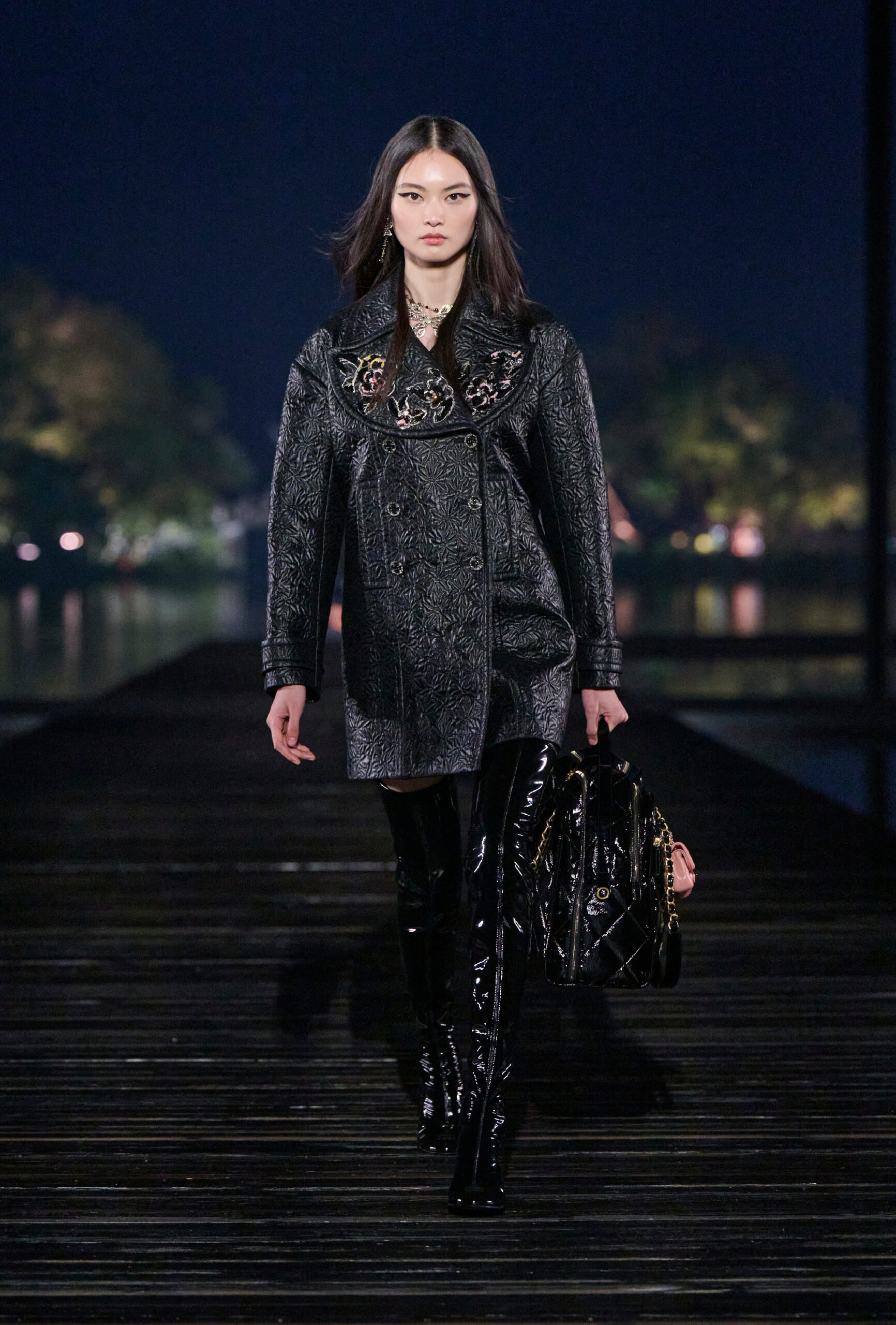 CHANEL presenta Métiers d’art 2024/25 Hangzhou, China