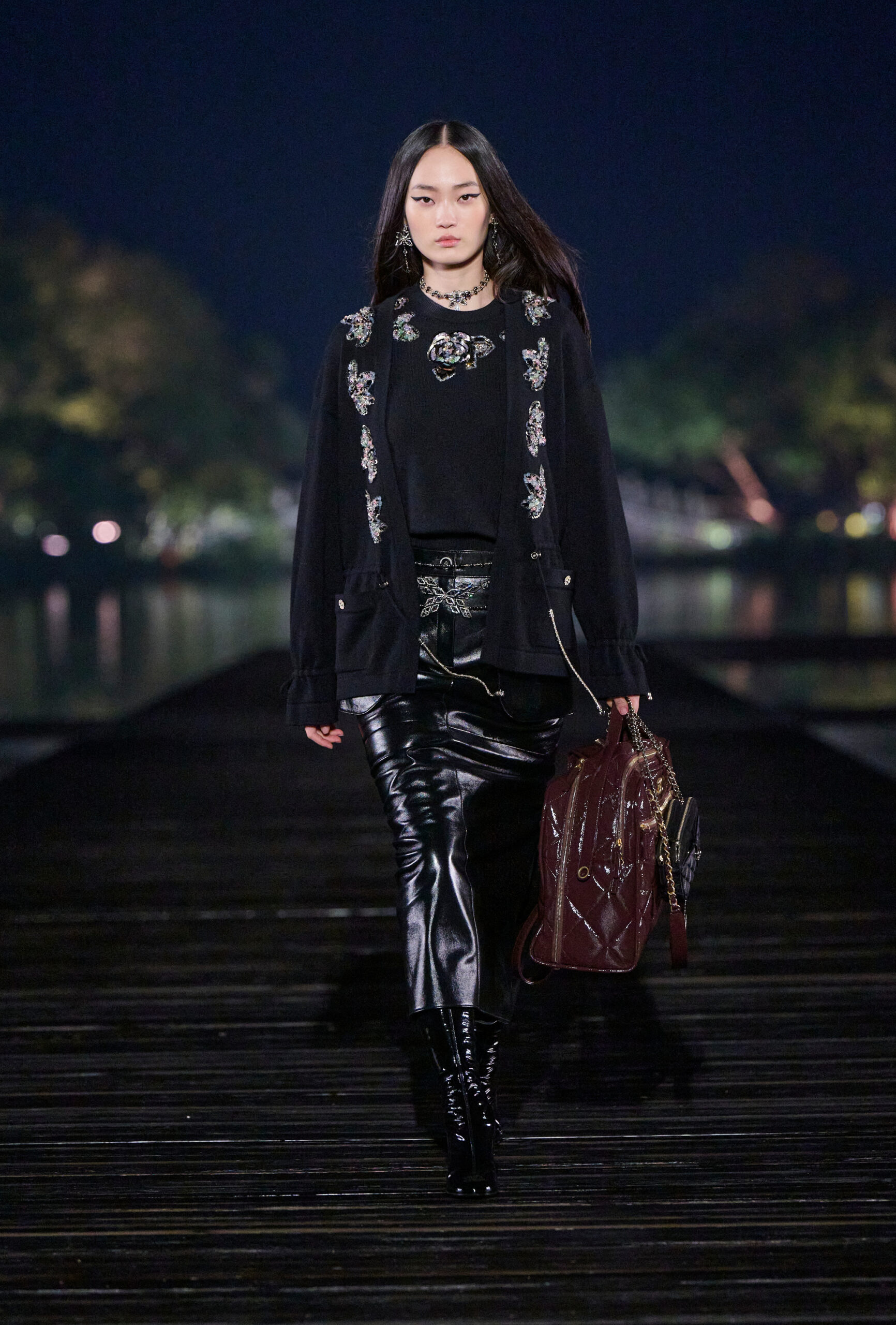 CHANEL presenta Métiers d’art 2024/25 Hangzhou, China